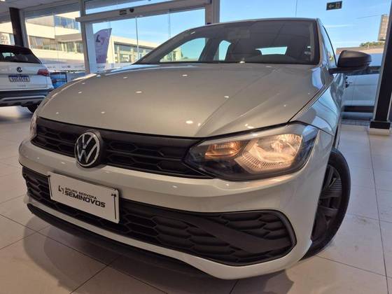 VOLKSWAGEN POLO 1.0 MPI MANUAL VOLKSWAGEN POLO 1.0 MPI MANUAL